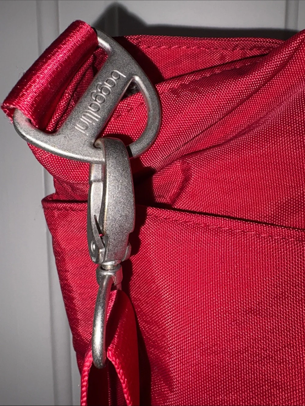 Baggallini lightweight nylon